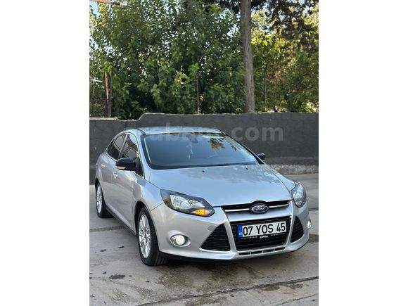 Emsalsiz Sahibinden Ford Focus 1.6 TDCi Comfort 2013 Model 