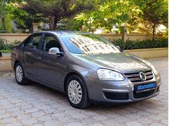 OTOMOBİLCİ 2007 VW JETTA 1.6 50.000 KM - İLK SAHİBİ HATASIZ