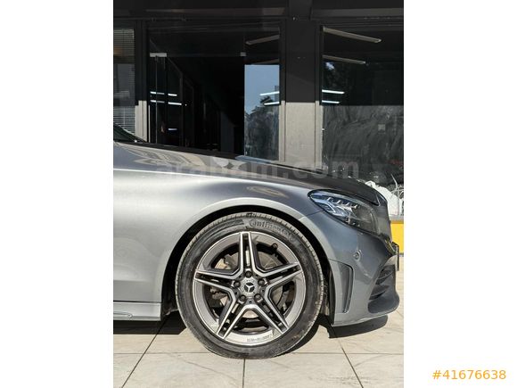 UCARS GRUP/HATASIZ AYARINDA/C200d AMG PAKET