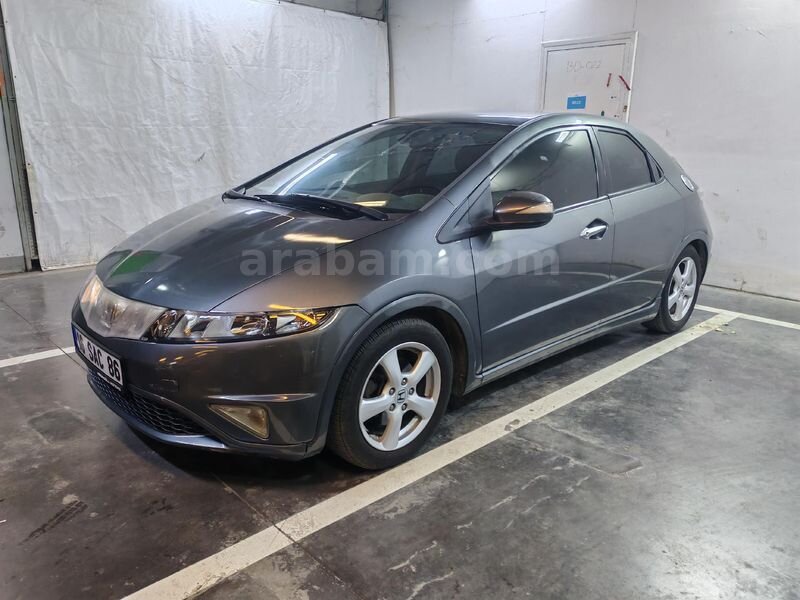 Galeriden Honda Civic 1.4 Sport 2010 Model Kocaeli 236.000 km Füme