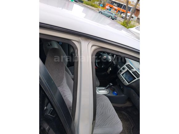 Sahibinden Honda Civic 1.6i VTEC ES 2003 Model
