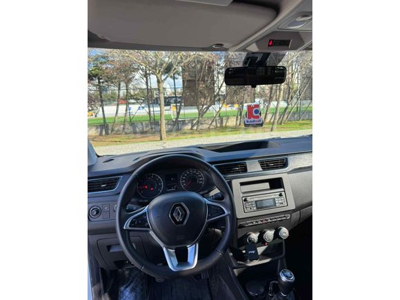 Sahibinden Renault Express Combi 1.5 BlueDCI Joy 2022 Model 