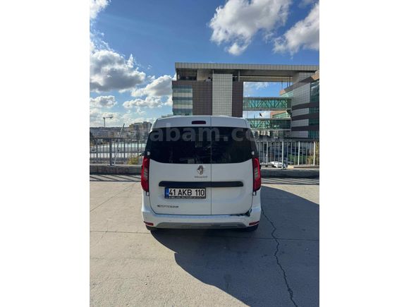 Sahibinden Renault Express Combi 1.5 BlueDCI Joy 2022 Model 