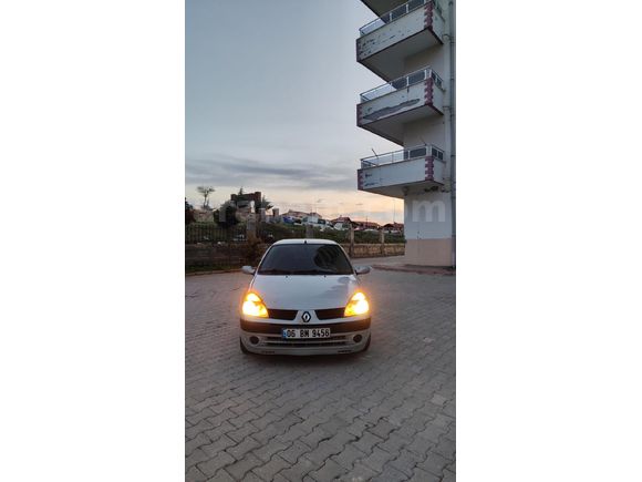Sahibinden Renault Clio 1.4 2005 Model