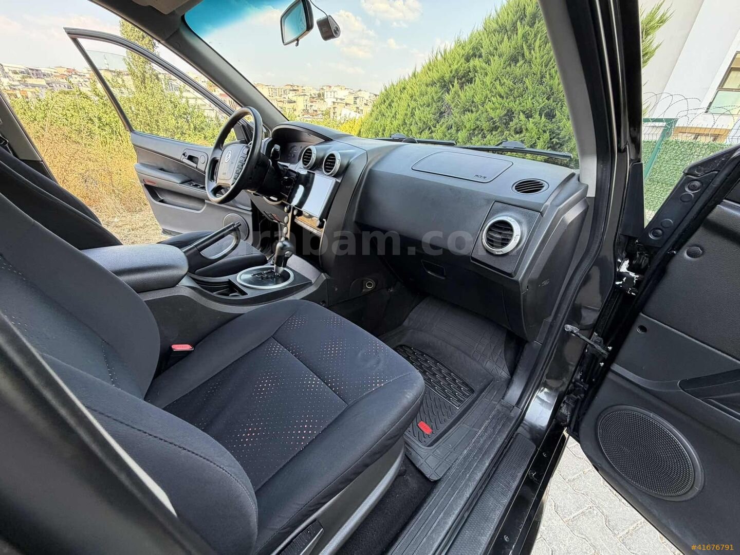Galeriden KGM SsangYong Actyon Sports 2.0 SXDI 4x2 2008 Model İzmir 164.000 km Siyah 3