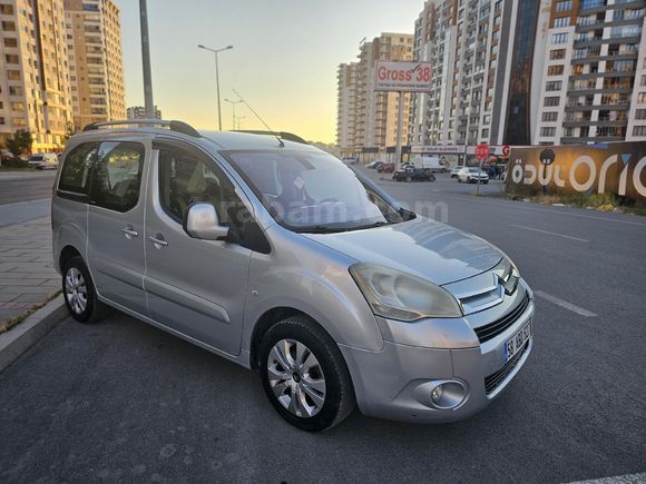 Sahibinden Citroen Berlingo 1.6 HDi Combi SX 2011 Model