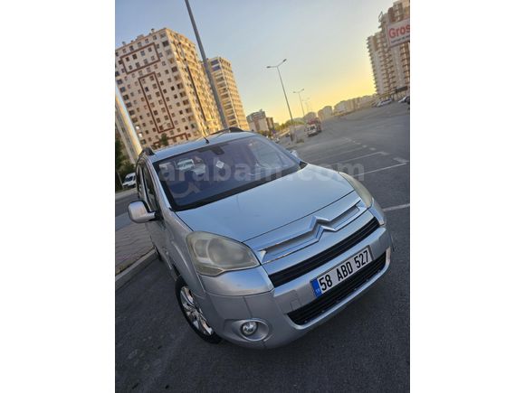 Sahibinden Citroen Berlingo 1.6 HDi Combi SX 2011 Model