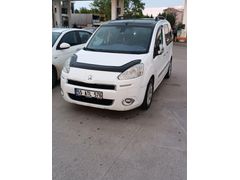 Sahibinden Peugeot Partner 1.6 HDI Zenith 2014 Model  214.000 km Beyaz