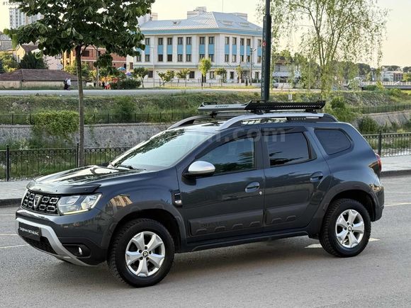 2018 DUSTER PRESTİGE PLUS 360 KMRA KÖR NOKTA 137 BİN KM BOYASIZ