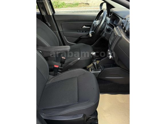 2018 DUSTER PRESTİGE PLUS 360 KMRA KÖR NOKTA 137 BİN KM BOYASIZ