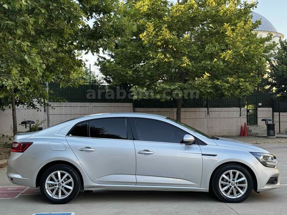 Sahibinden Renault Megane 1.5 dCi Touch 2018 Model 