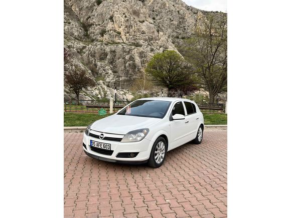 Galeriden Opel Astra 1.6 Enjoy 2004 Model Amasya