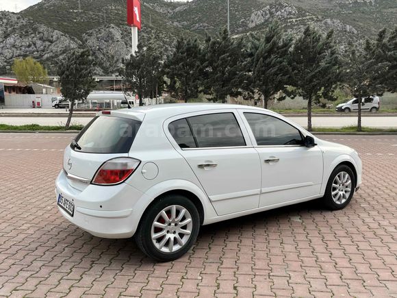 Galeriden Opel Astra 1.6 Enjoy 2004 Model Amasya