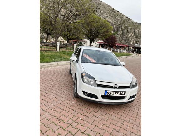 Galeriden Opel Astra 1.6 Enjoy 2004 Model Amasya