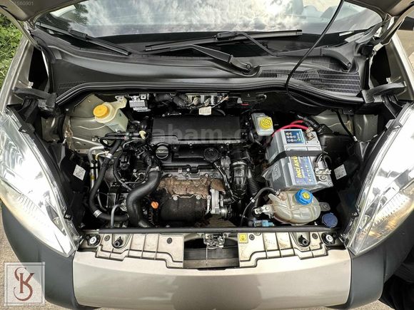 2012 172.000KMDE VİZYON PLUS DİREKSİYON TUŞLU-NAVİGASYON