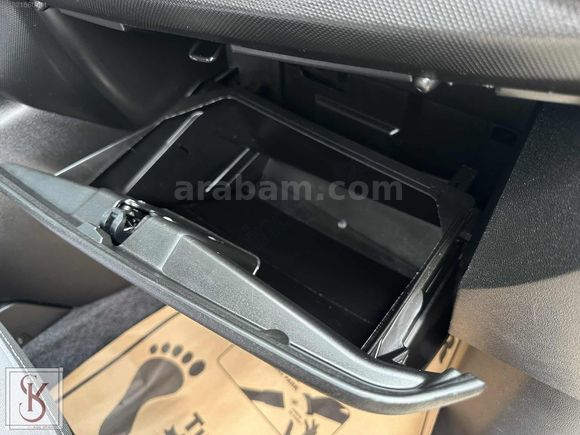 2012 172.000KMDE VİZYON PLUS DİREKSİYON TUŞLU-NAVİGASYON