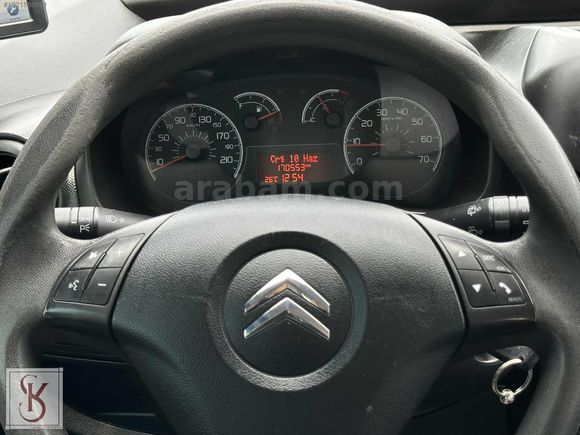 2012 172.000KMDE VİZYON PLUS DİREKSİYON TUŞLU-NAVİGASYON