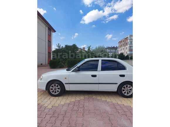 Sahibinden Hyundai Accent 1.3 LX 2001 Model