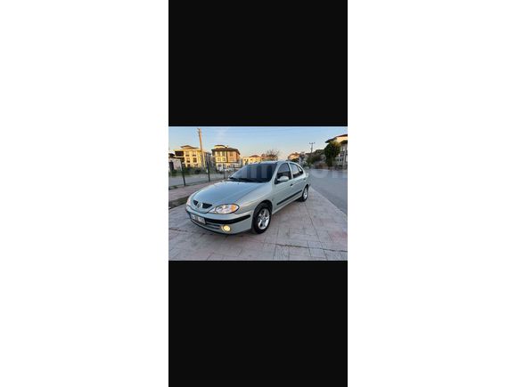 Sahibinden Renault Megane 1.4 16 valf RTA 2001 Model Sakarya