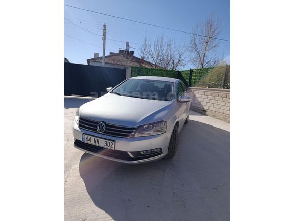 Sahibinden Volkswagen Passat 1.6 TDi BlueMotion Comfortline 2011 Model