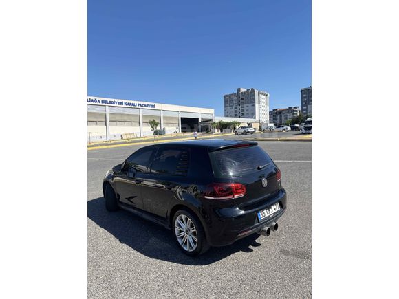 Volkswagen Golf 1.6 TDi Trendline 2012 Model 