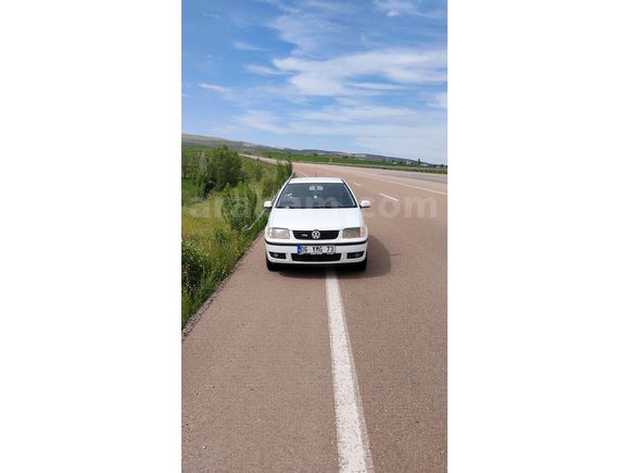 Sahibinden Volkswagen Polo 1.4 Comfortline 2000 Model  279 km Beyaz
