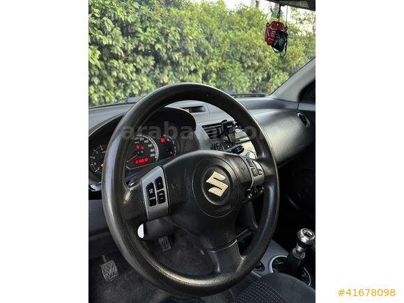 AFC AUTO DEĞİŞENSİZ LOKAL BOYALI SWİFT