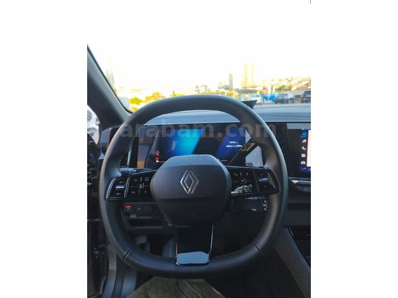 Sahibinden Renault Austral 1.3 Hybrid Evolution 2024 Model