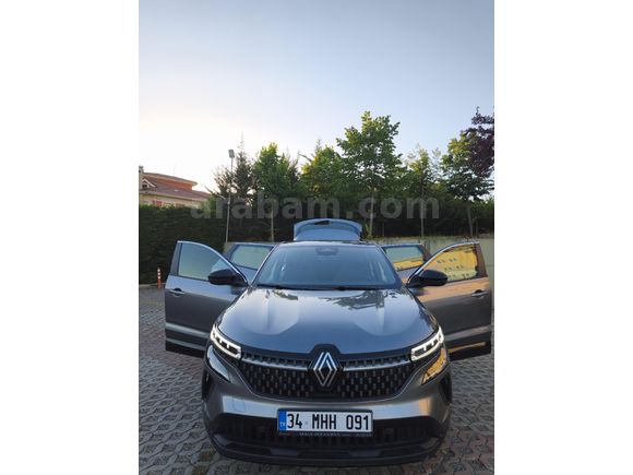 Sahibinden Renault Austral 1.3 Hybrid Evolution 2024 Model