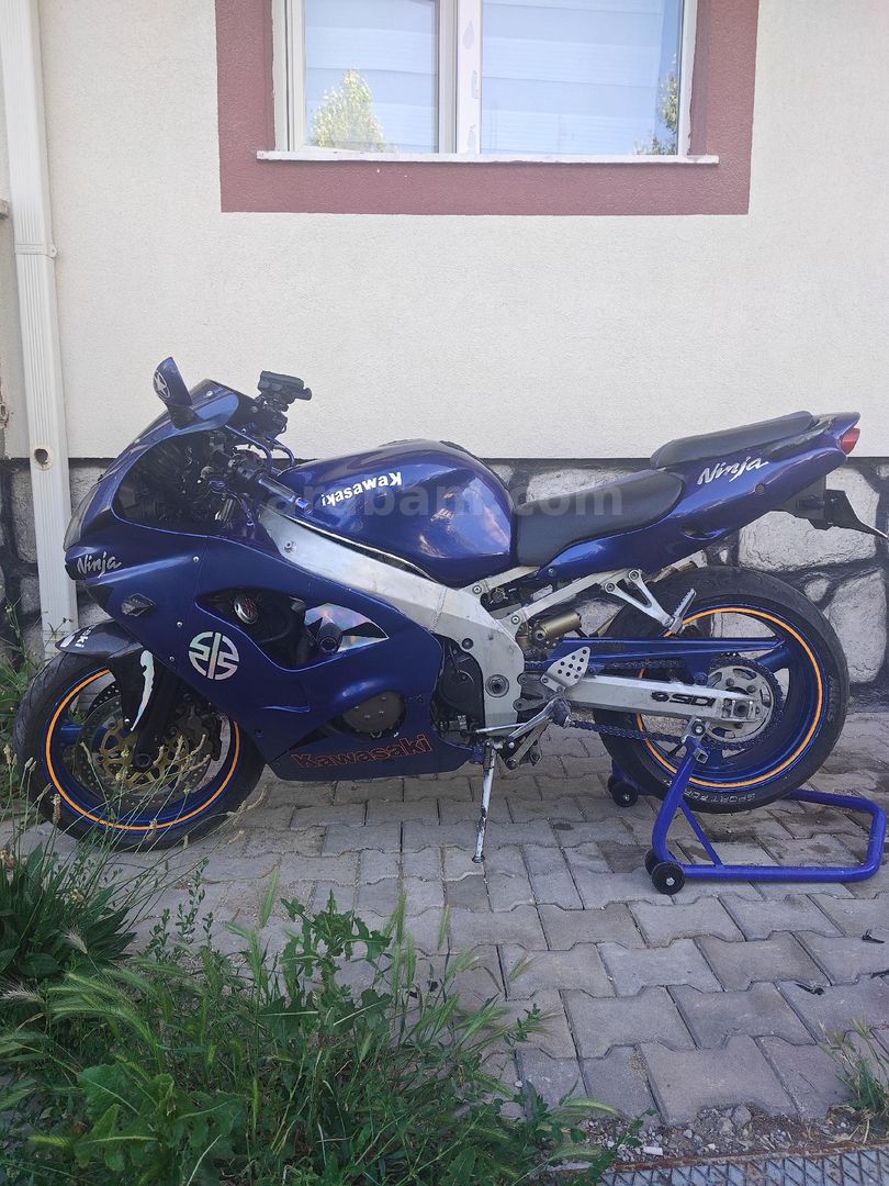 Sahibinden Kawasaki ZX-9R 2000 Model Kırşehir 75.000 km Mavi