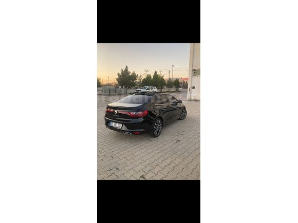 Sahibinden Renault Megane 1.3 TCe Icon 2023 Model 