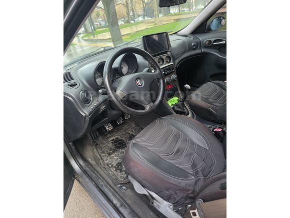 Öğretmenden Temiz Alfa Romeo 156 1.6 TS 2000 Model 