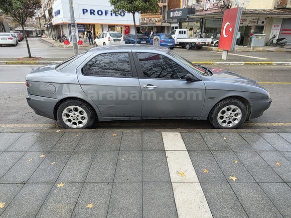 Öğretmenden Temiz Alfa Romeo 156 1.6 TS 2000 Model 