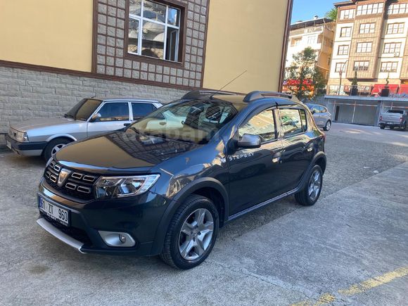 Sahibinden Dacia Sandero 0.9 TCe Stepway Easy-R 2020 Model Trabzon