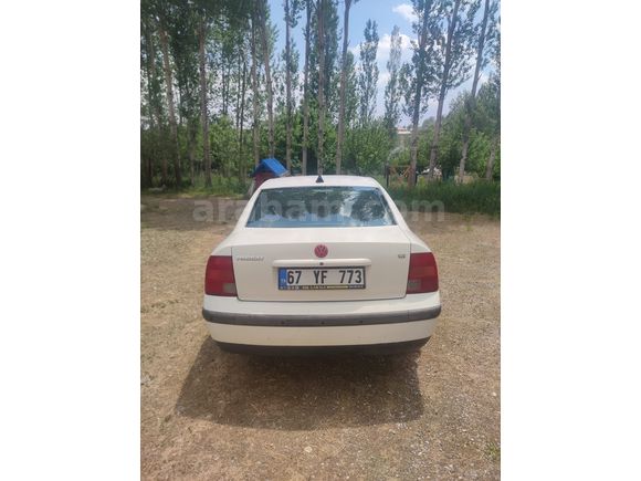 Volkswagen Passat 1.8 Comfortline lpg temiz