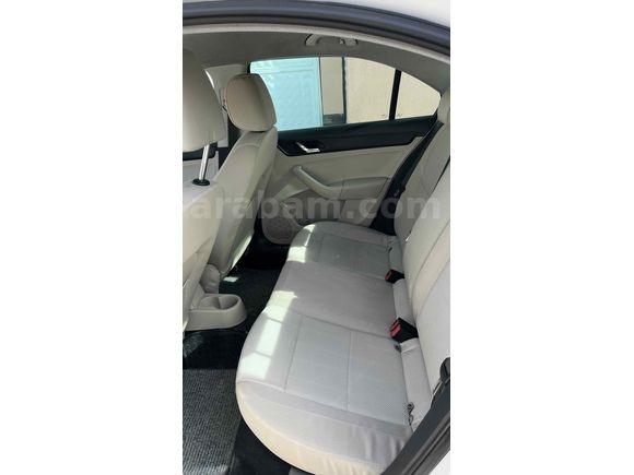 Sahibinden Skoda Rapid 1.6 CR TDI Elegance 2013 Model 