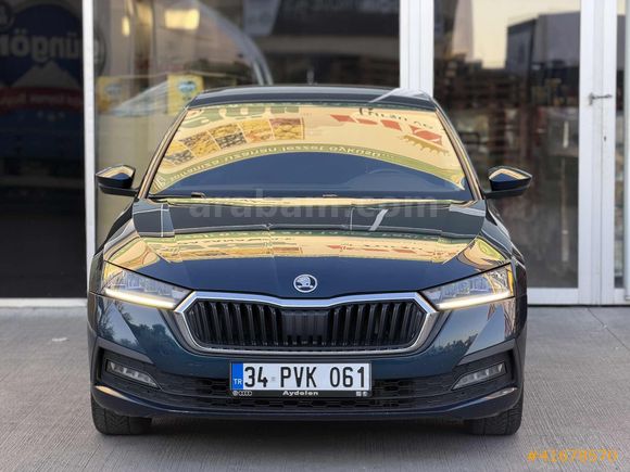 AK-CAR'dan 2022 ÇIKIŞLI HATASIZ BOYASIZ OCTAVİA-GERİ GÖRÜŞ