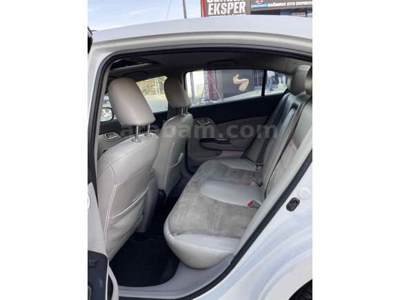 Sahibinden Honda Civic 1.6i VTEC Eco Elegance 2014 Model 