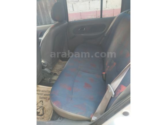 Sahibinden Renault Clio 1.4 RNA 2001 Model İzmir