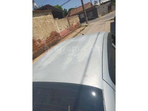 Sahibinden Renault Clio 1.4 RNA 2001 Model İzmir