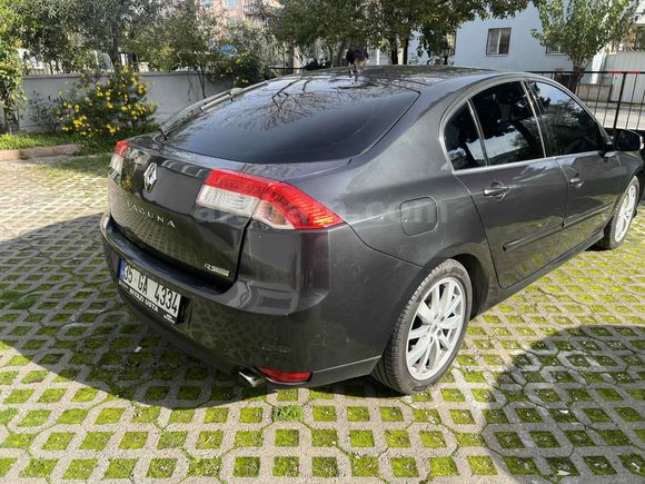 Sahibinden Renault Laguna 2.0 dCi Executive 2010 Model 
