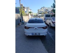 Sahibinden Renault Megane 1.6 Joy 2018 Model  70.000 km Beyaz