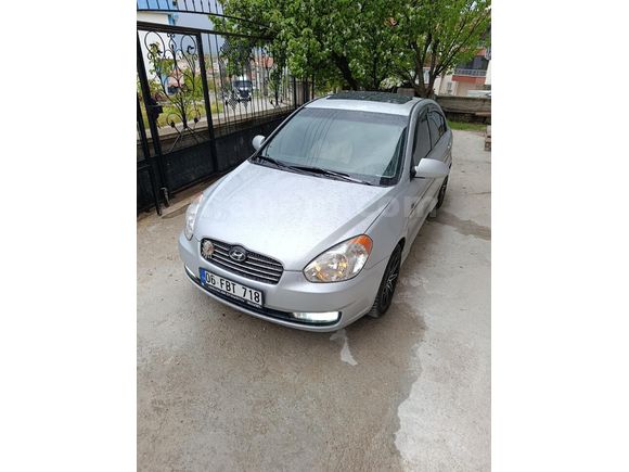 Sahibinden Hyundai Accent Era 1.5 CRDi-VGT Style 2008 Model  305.000 km Gri (Gümüş)