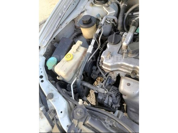 Tank gibi Nissan Primera 1.6 Tekna 2005 Model