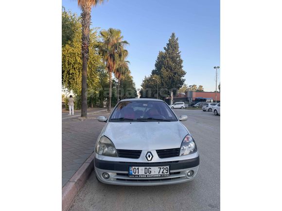 Sahibinden Renault Clio 1.4 Privilege 2004 Model 