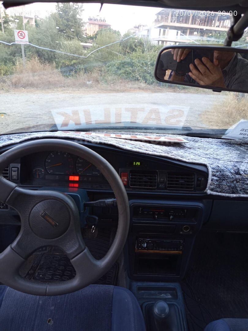 Galeriden Mazda 626 1.6 1991 Model Antalya 315.000 km Mavi (metalik) 4