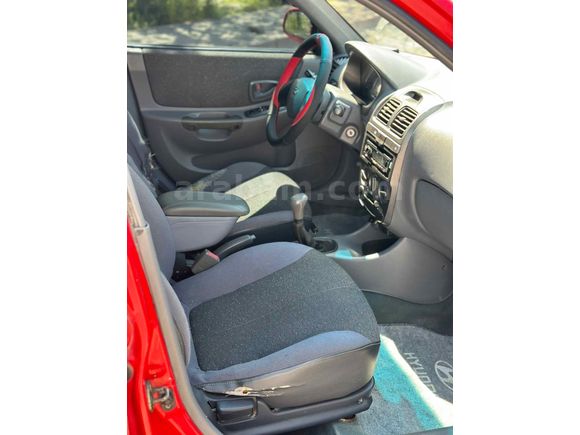 Sahibinden Hyundai Accent 1.3 LX 2000 Model 