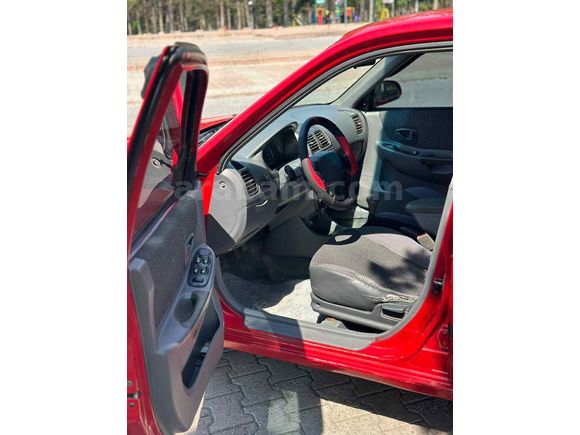 Sahibinden Hyundai Accent 1.3 LX 2000 Model 