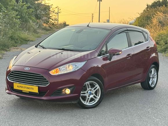 Galeriden Ford Fiesta 1.6 Titanium 2013 Model Balıkesir