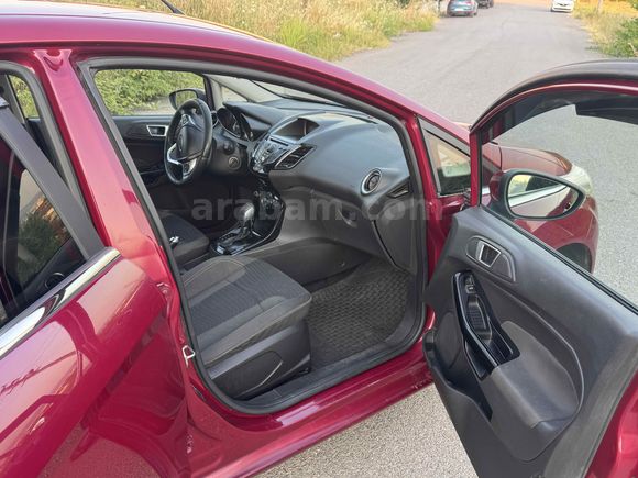 Galeriden Ford Fiesta 1.6 Titanium 2013 Model Balıkesir